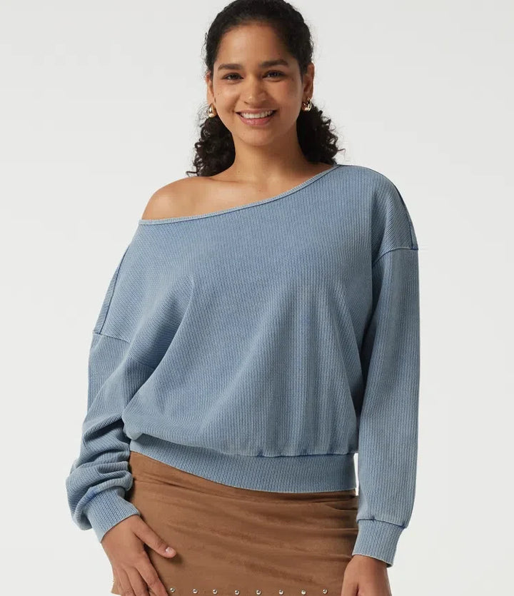 Boat Neck Batwing Long Sleeve Casual Sweatshirt