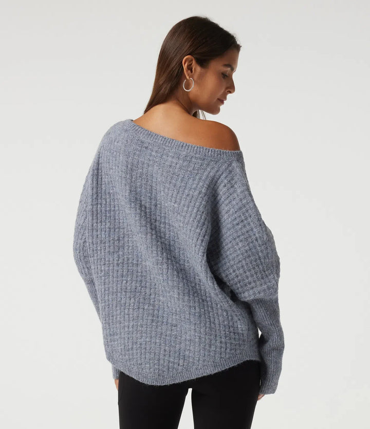Long Sleeve Curved Hem Casual Sweater with Thumbholes