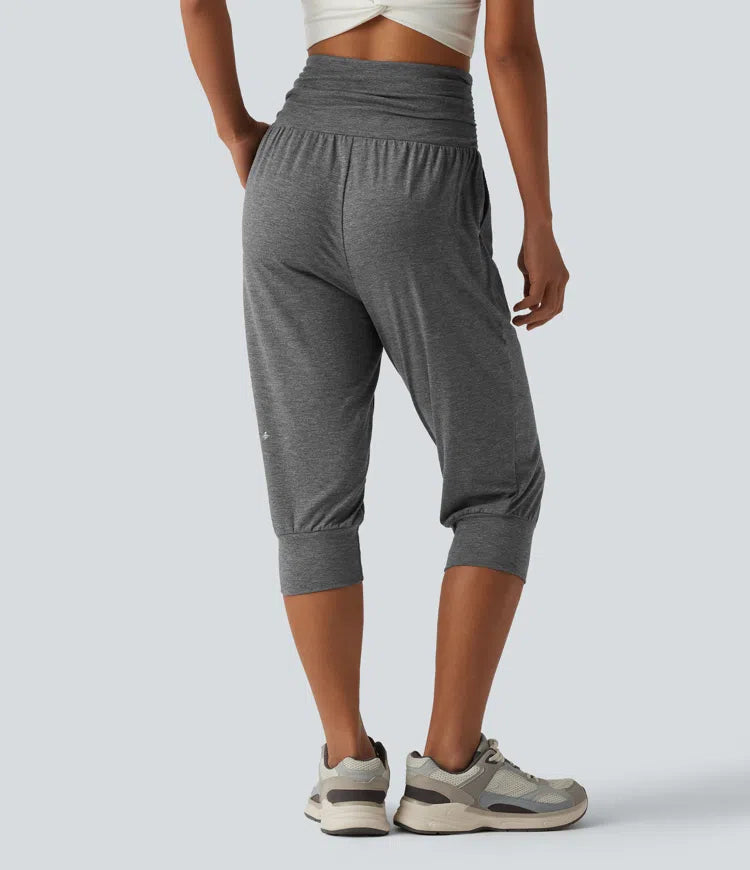 High Waisted Ruched Heathered Yoga Pedal Pushers Joggers with Pockets