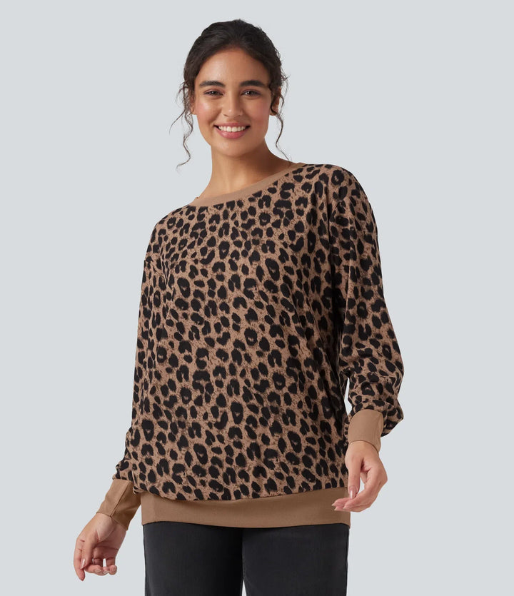 Round Neck Long Sleeve Leopard Waffle Oversized Casual Sweatshirt with Pockets
