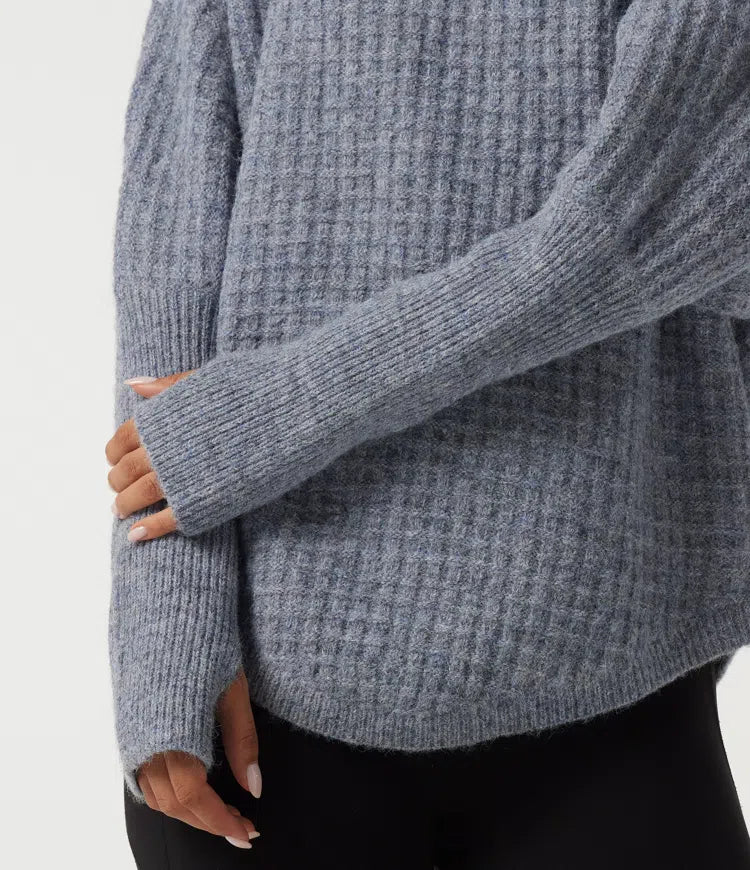 Long Sleeve Curved Hem Casual Sweater with Thumbholes