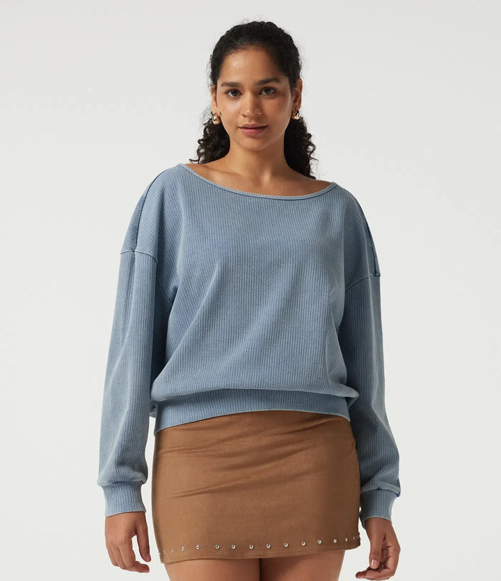 Boat Neck Batwing Long Sleeve Casual Sweatshirt